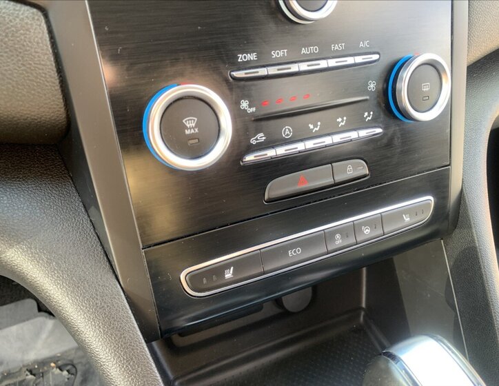 Renault Mégane Sedan / Limuzína 1,5 l 81 kw