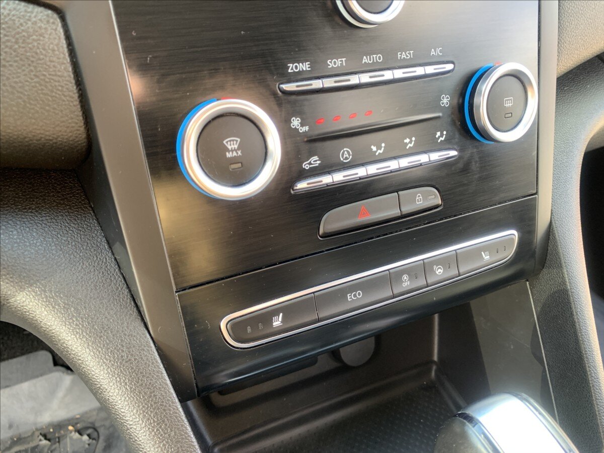 Renault Mégane Sedan / Limuzína 1,5 l 81 kw