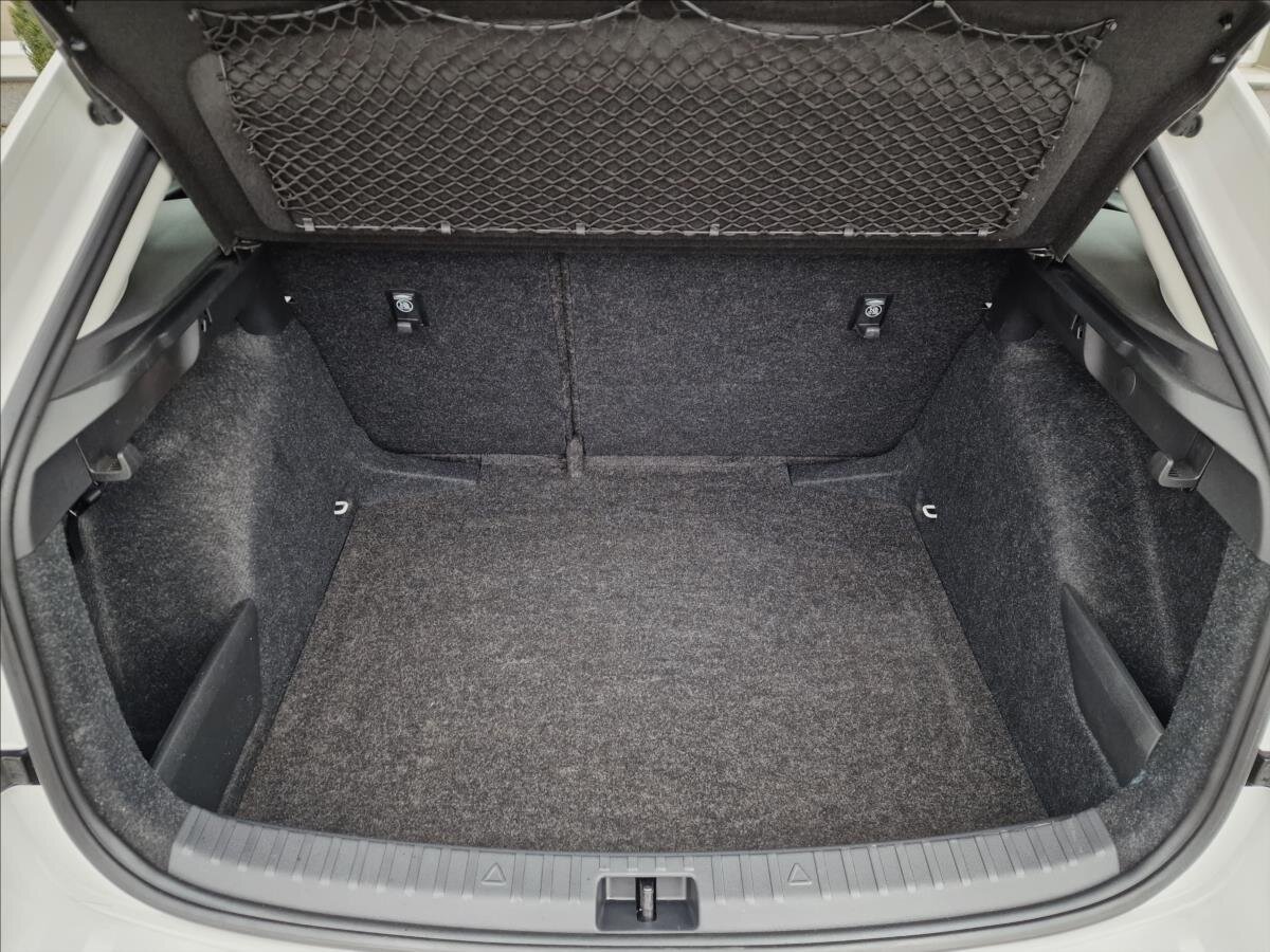 Škoda Scala Hatchback 999,0 81 kw