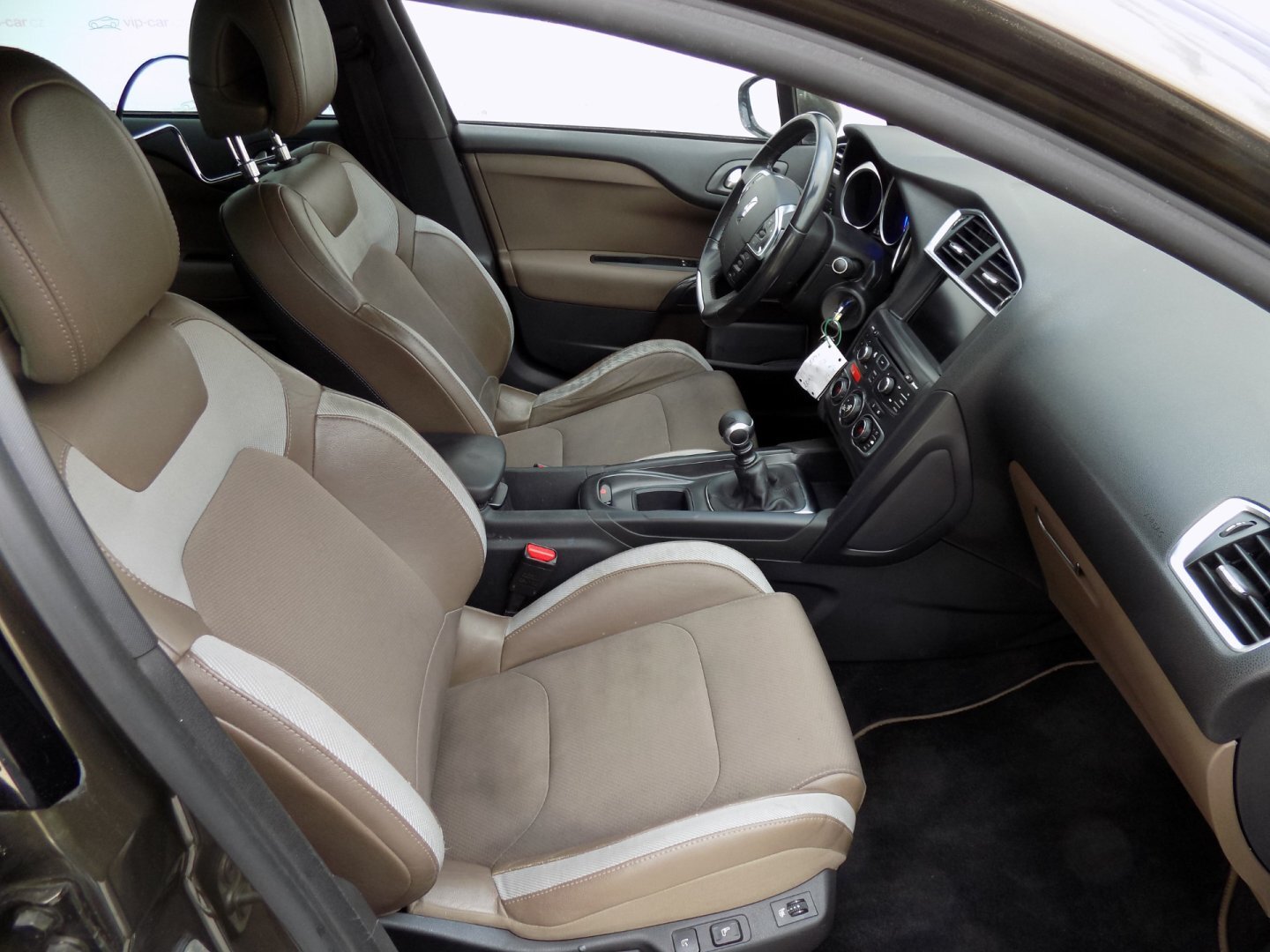 Citroën DS4 Hatchback 2,0 l 120 kw