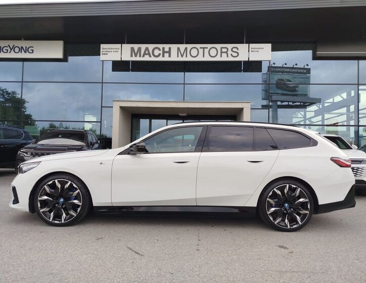 BMW Ostatní Kombi 0,0 442 kw