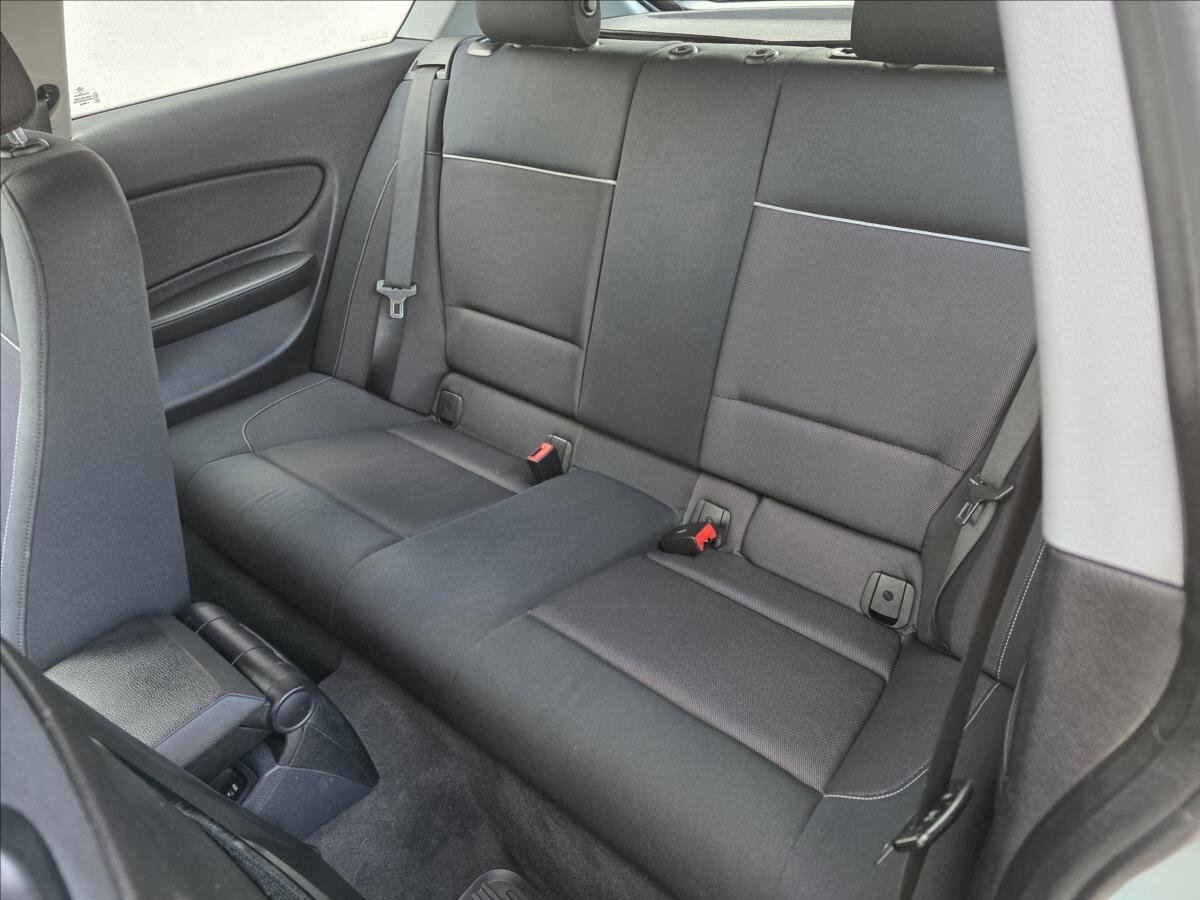 BMW Řada 1 Hatchback 2,0 l 105 kw