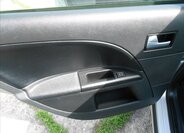Ford Mondeo Liftback 1,8 l 92 kw