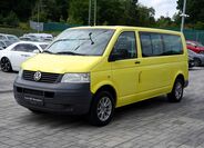 Volkswagen Caravelle 2