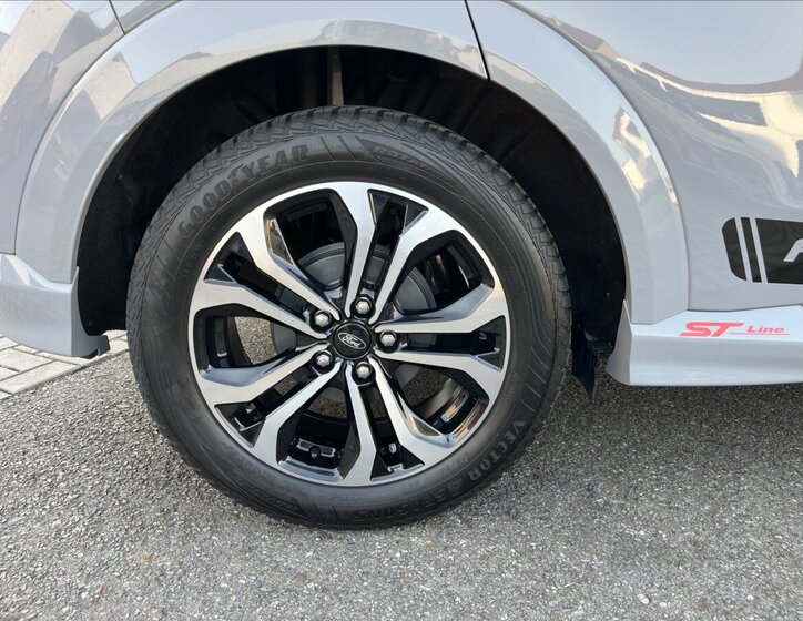 Ford Puma Hatchback 999,0 92 kw