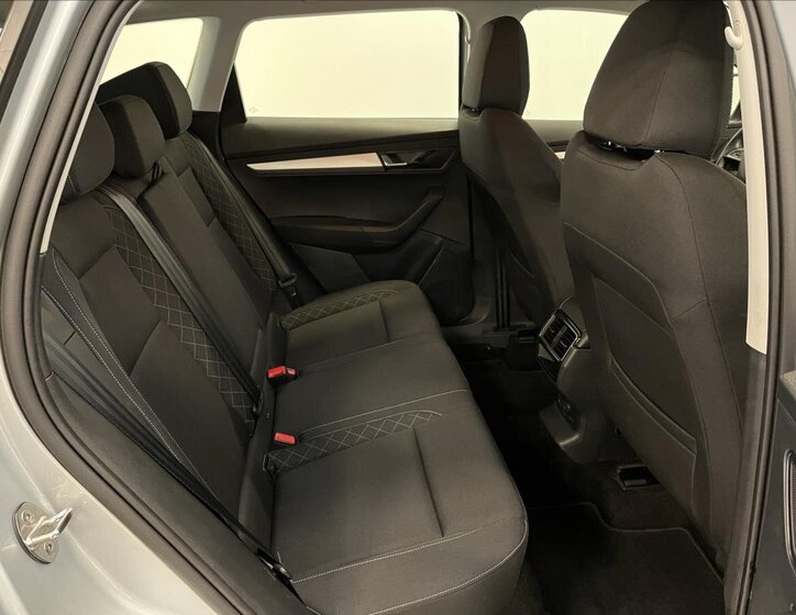 Škoda Karoq SUV 1,5 l 110 kw