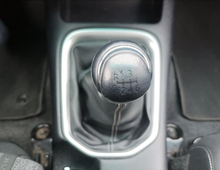 Toyota Hilux Pick-up 2,4 l 110 kw