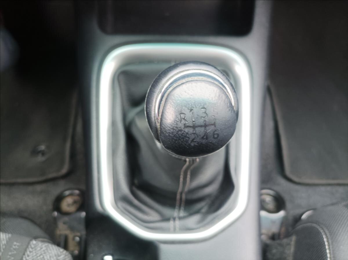 Toyota Hilux Pick-up 2,4 l 110 kw