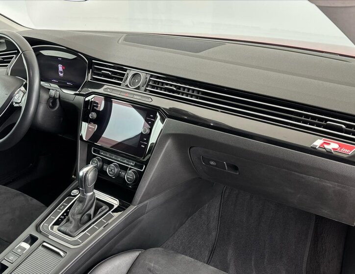 Volkswagen Arteon Liftback 2,0 l 110 kw