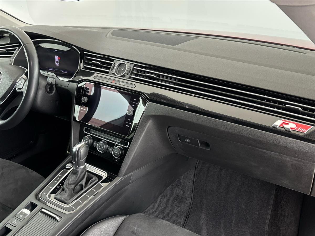 Volkswagen Arteon Liftback 2,0 l 110 kw