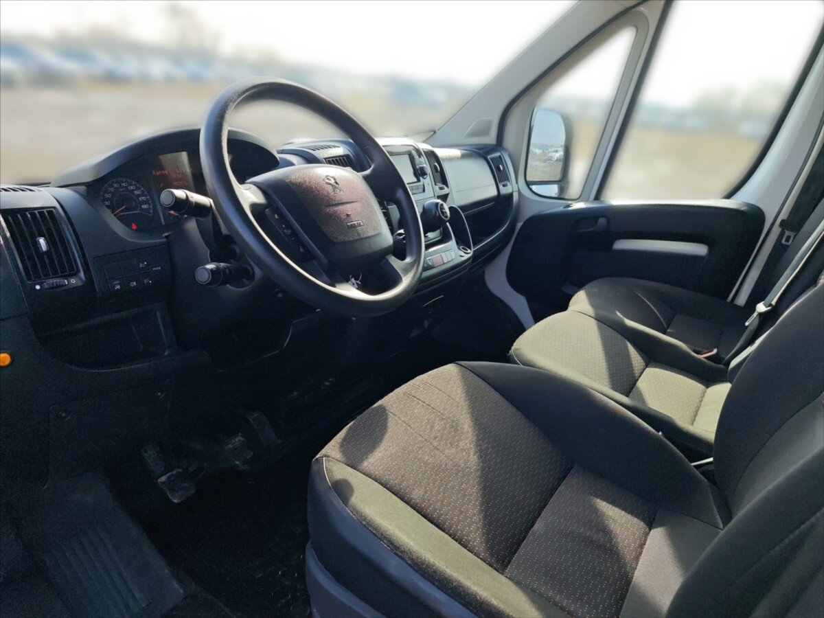 Peugeot Boxer Ostatní 2,2 l 103 kw