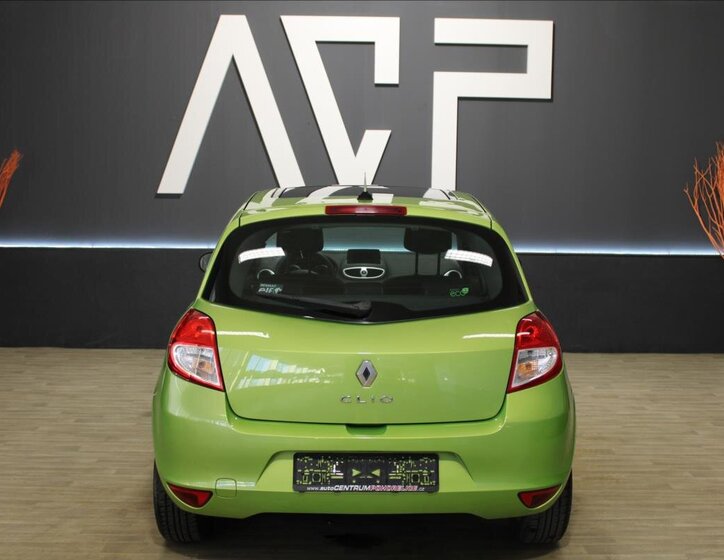 Renault Clio Hatchback 1,1 l 55 kw