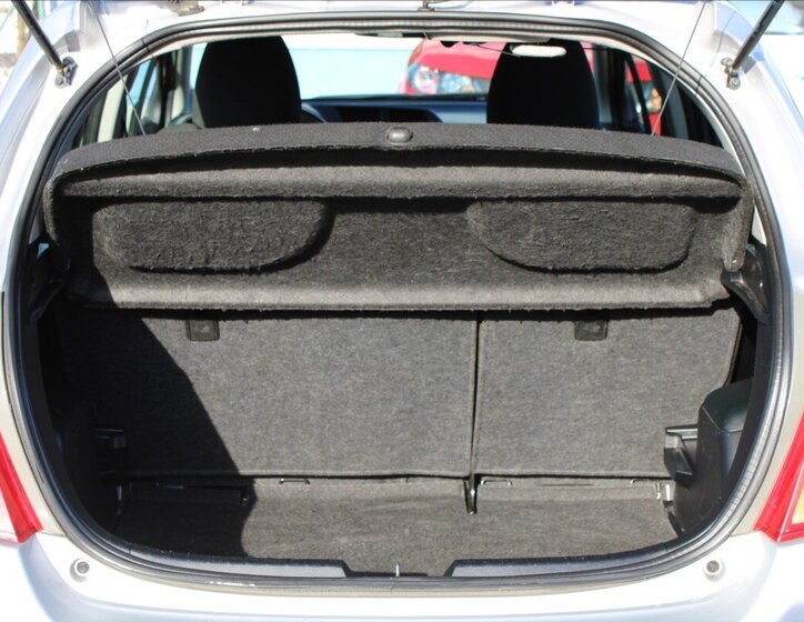 Toyota Yaris Hatchback 998,0 51 kw