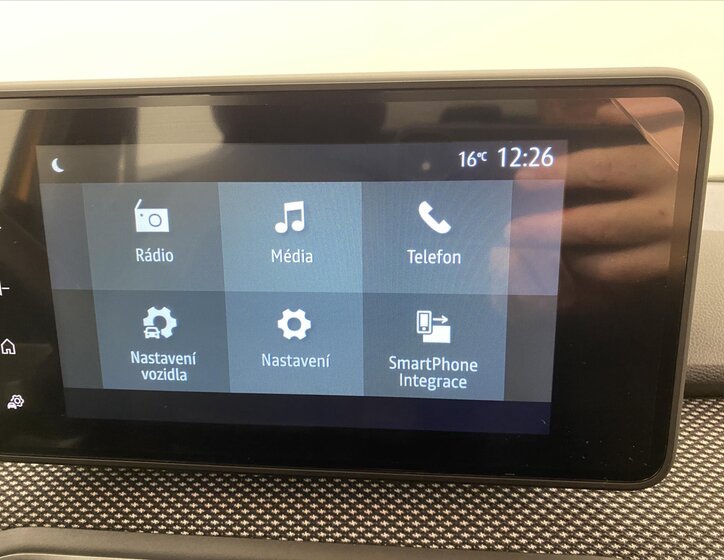 Dacia Sandero Hatchback 999,0 67 kw