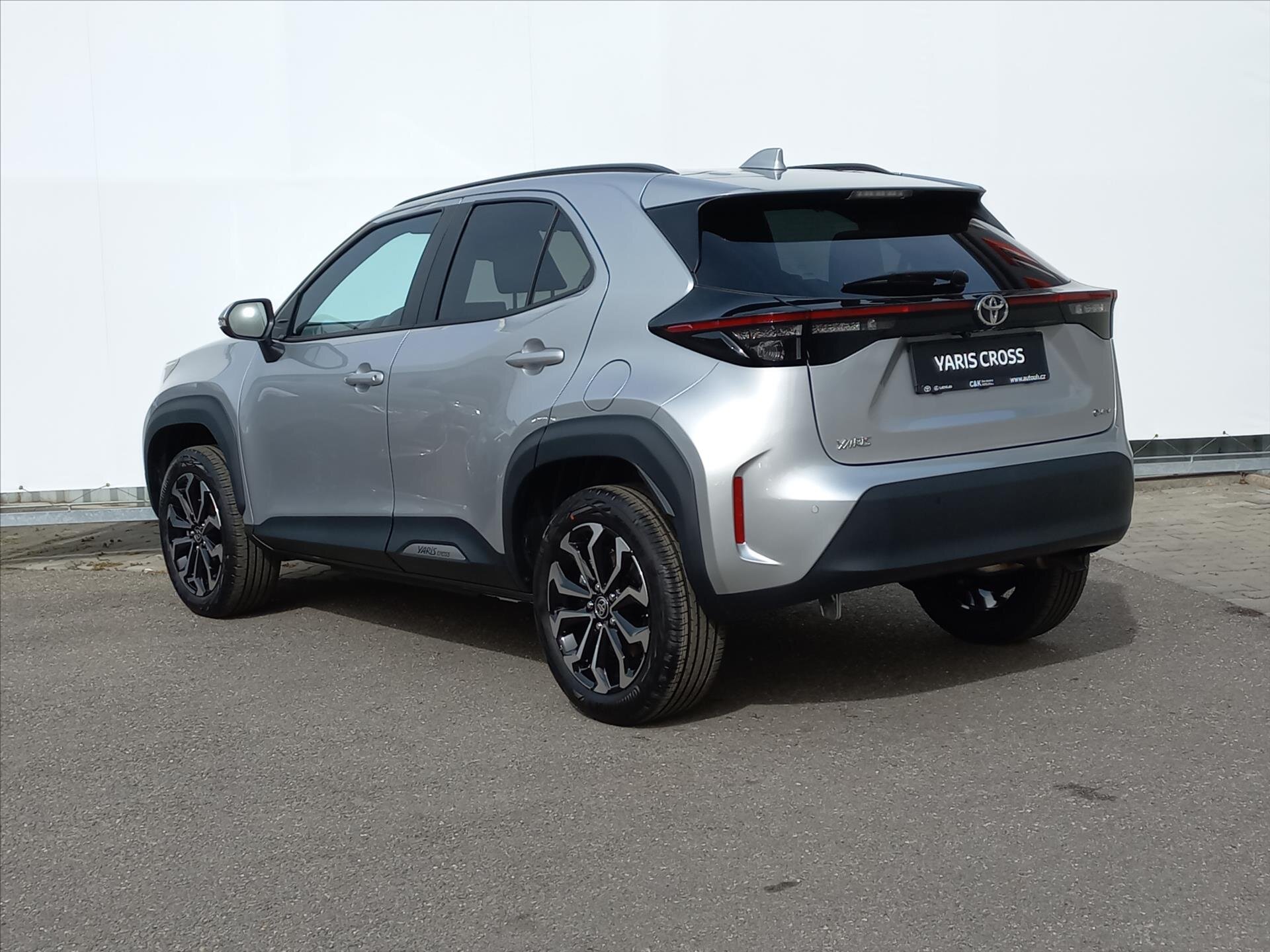 Toyota Yaris Cross CUV / Crossover 1,5 l 68 kw