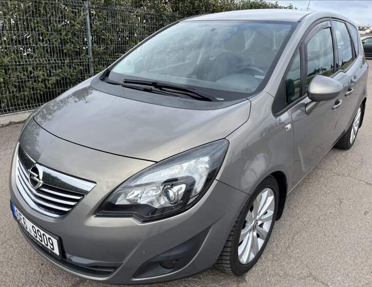 Opel Meriva MPV 1,4 l 88 kw
