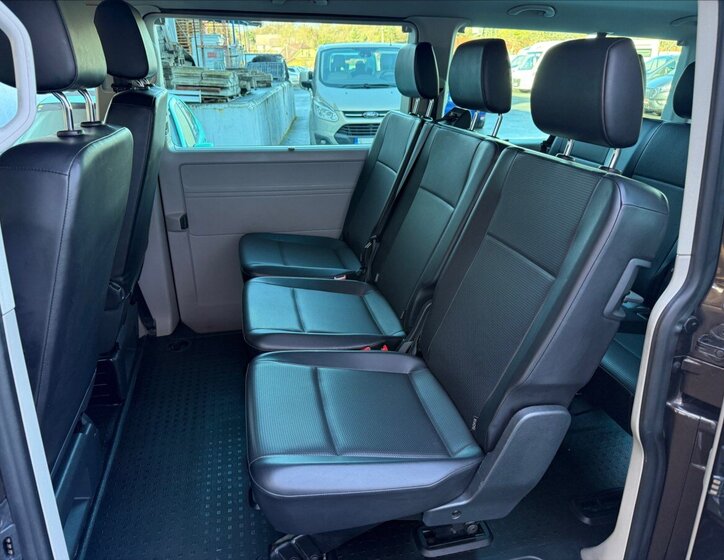 Volkswagen Caravelle 20