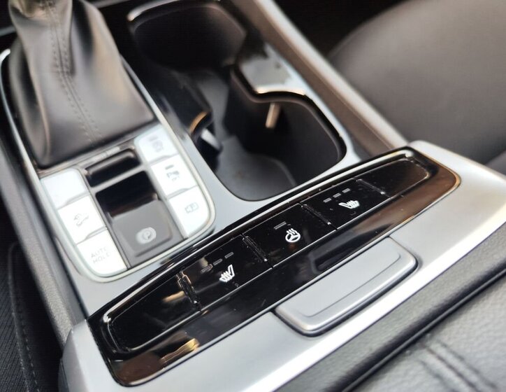 Hyundai Tucson SUV 1,6 l 100 kw