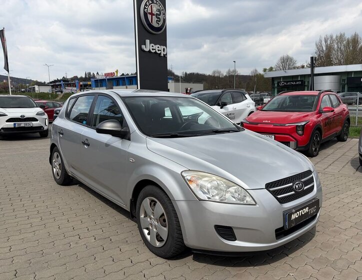 KIA Ceed Hatchback 1,6 l 84 kw