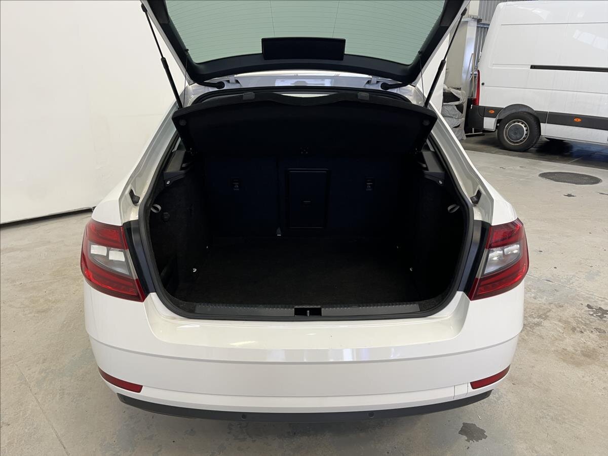 Škoda Octavia Liftback 1,5 l 110 kw