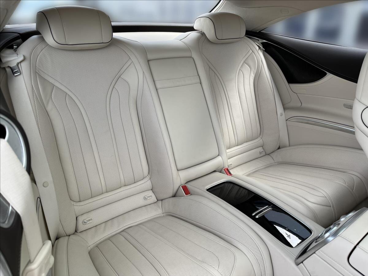 Mercedes-Benz Třídy S Kupé 4,7 l 335 kw