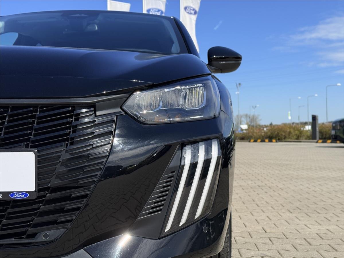 Peugeot 208 Hatchback 1,2 l 74 kw