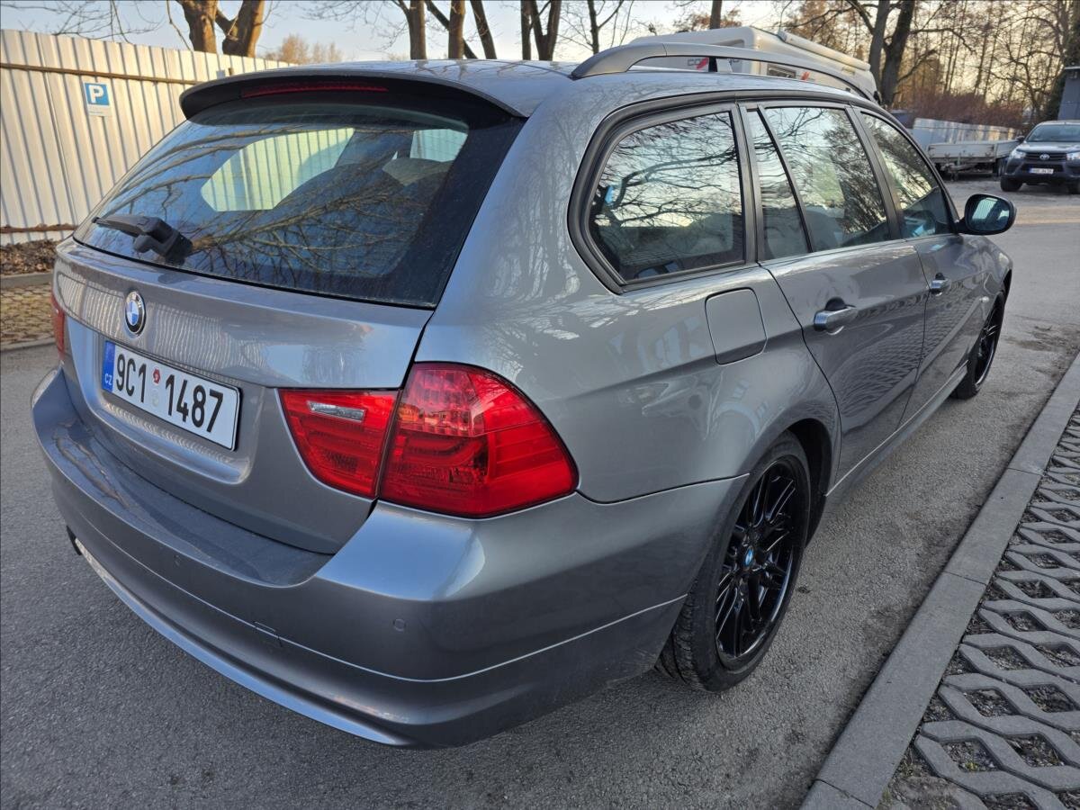 BMW Řada 3 Kombi 2,0 l 105 kw