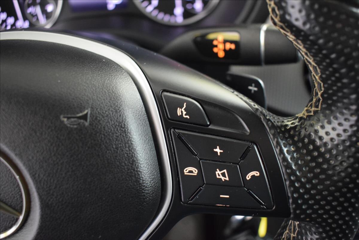 Mercedes-Benz Třídy B Hatchback 1,5 l 80 kw