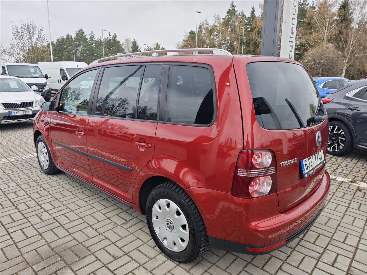 Volkswagen Touran MPV 1,4 l 103 kw