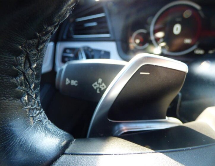 BMW Řada 5 Kombi 2,0 l 160 kw