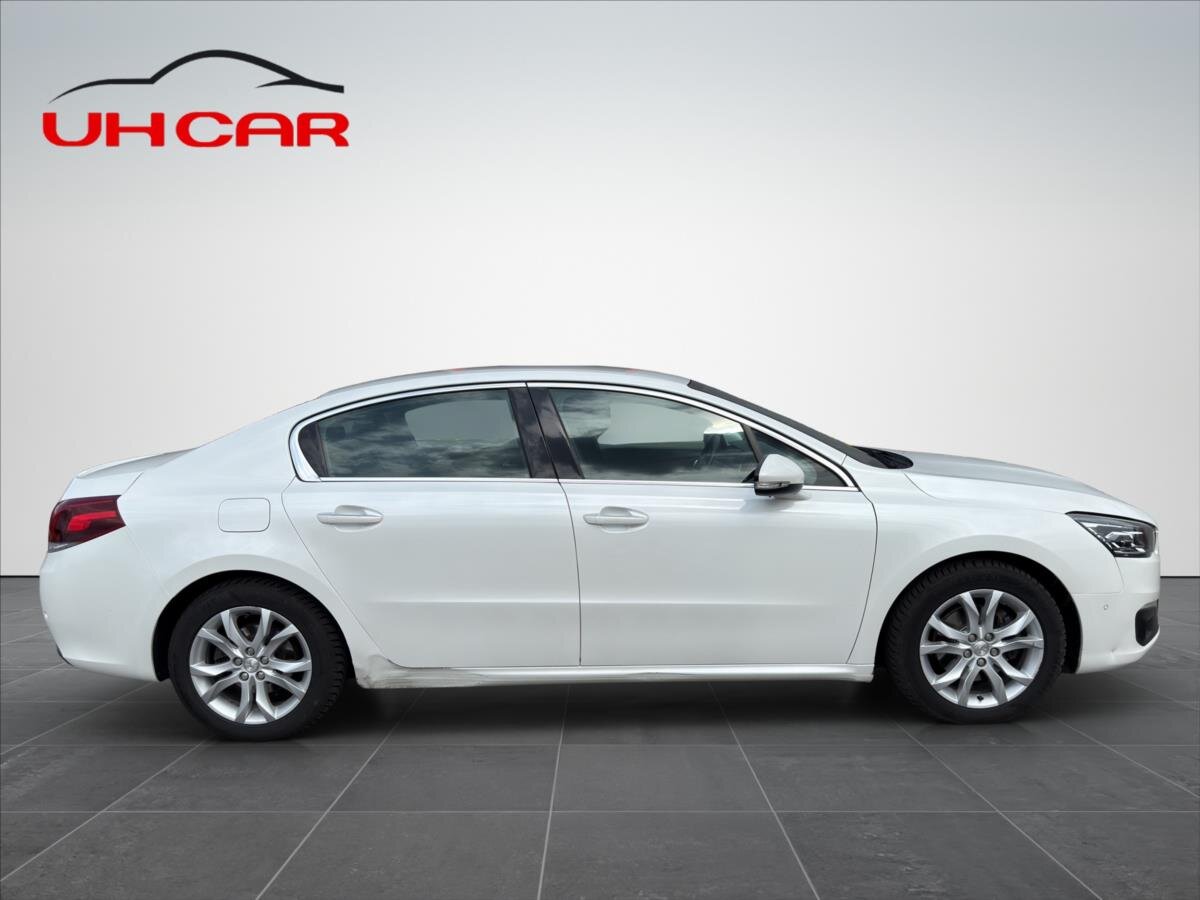 Peugeot 508 Sedan / Limuzína 2,0 l 120 kw