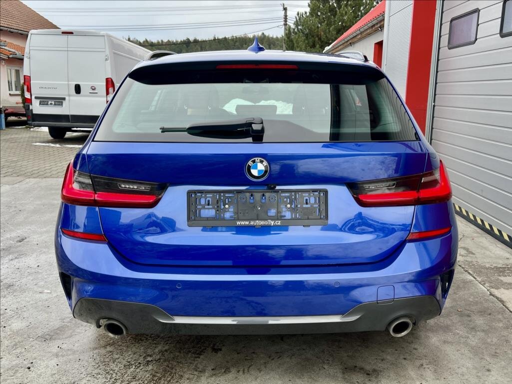 BMW Řada 3 Kombi 3,0 l 210 kw