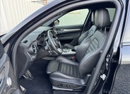 Alfa Romeo Stelvio 21