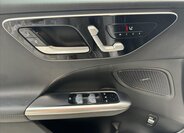 Mercedes-Benz Třídy C Sedan / Limuzína 2,0 l 147 kw