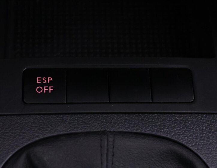 Volkswagen Touran MPV 1,9 l 77 kw