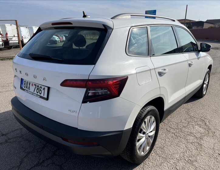Škoda Karoq SUV / Terénní 2,0 l 110 kw
