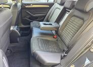 Volkswagen Passat 10