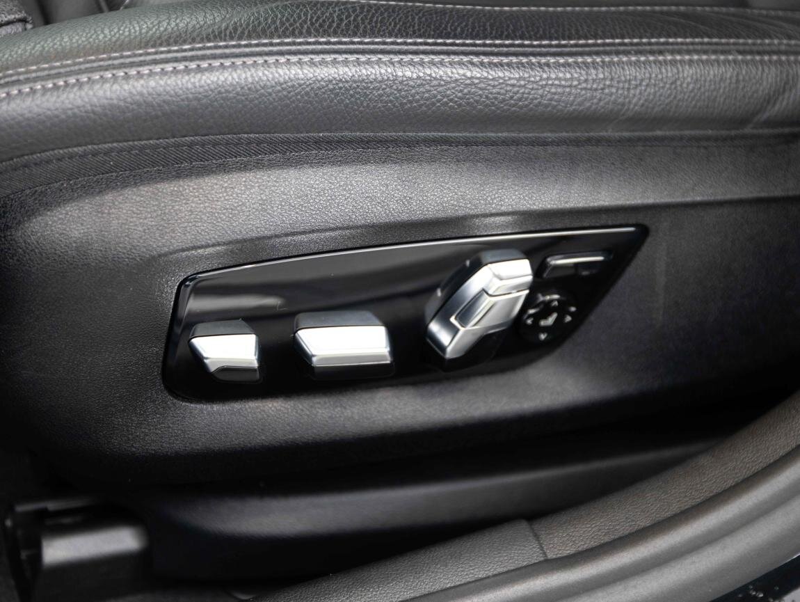 BMW Řada 5 Sedan / Limuzína 3,0 l 250 kw