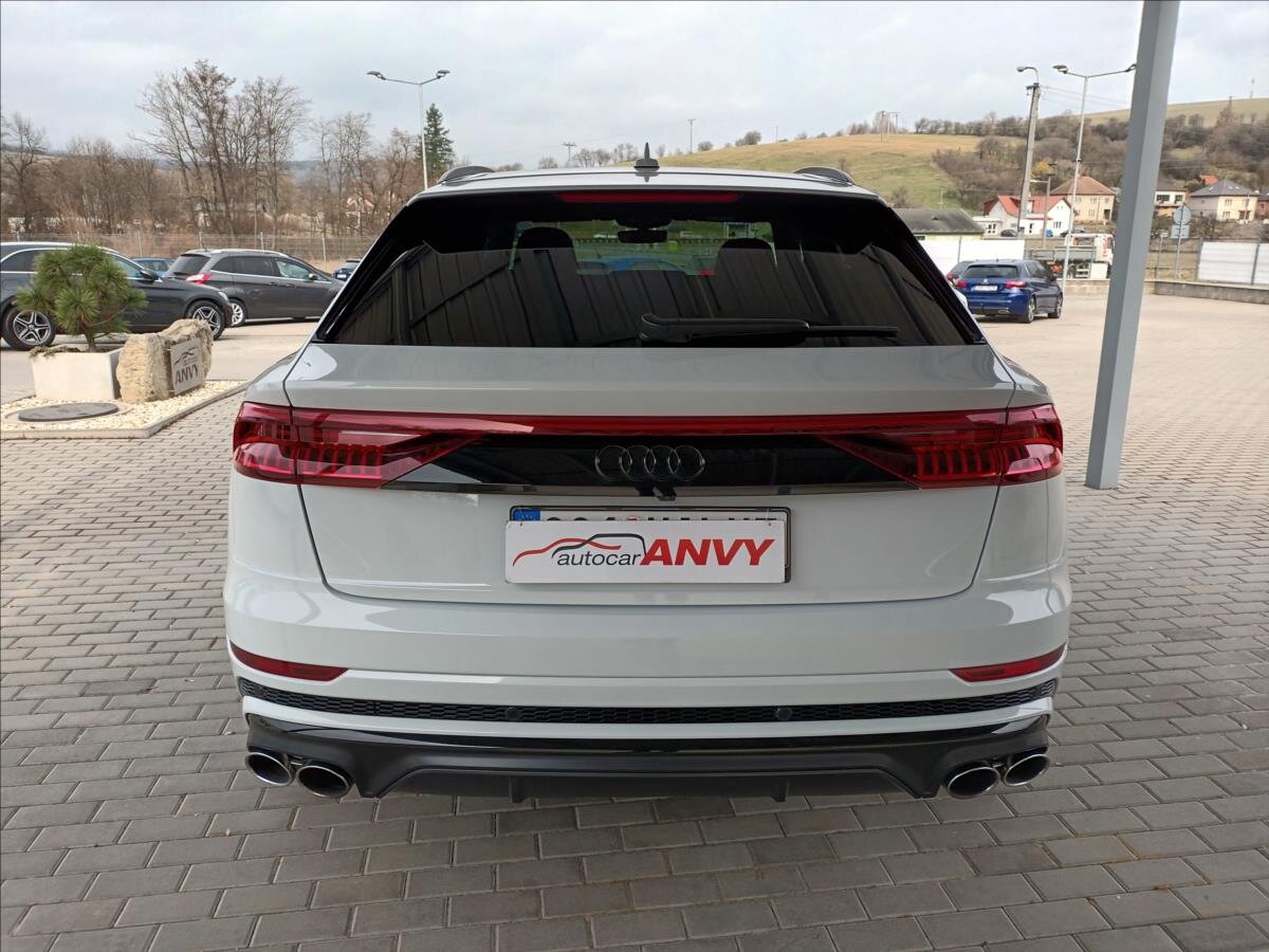 Audi SQ8 SUV / Terénní 4,0 l 320 kw