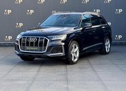 Audi Q7 1