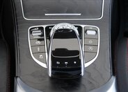 Mercedes-Benz Třídy C Sedan / Limuzína 3,0 l 270 kw