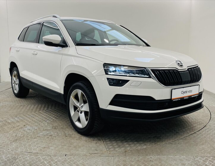 Škoda Karoq SUV / Terénní 1,5 l 110 kw