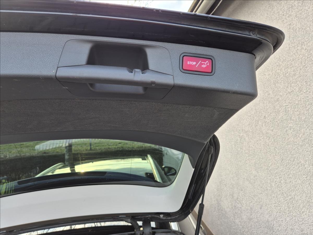 Mercedes-Benz Třídy E Kombi 2,9 l 243 kw