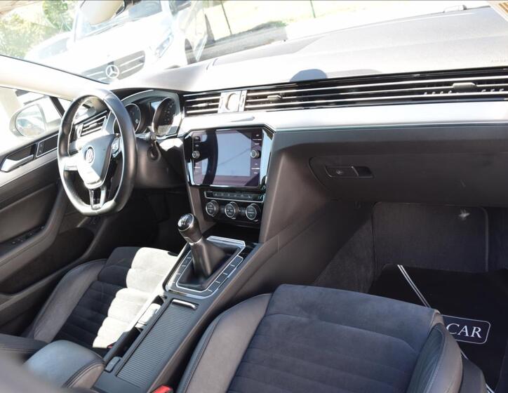 Volkswagen Passat 23