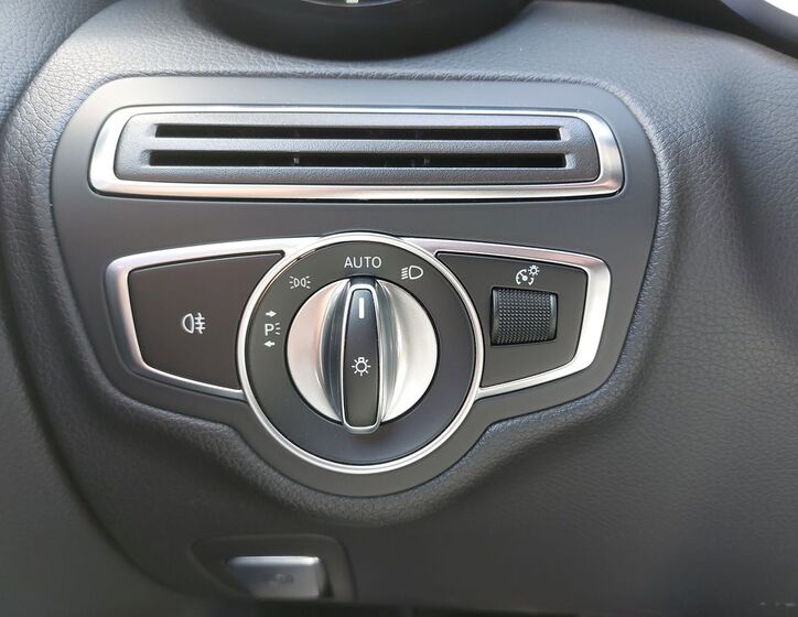 Mercedes-Benz Třídy C 21