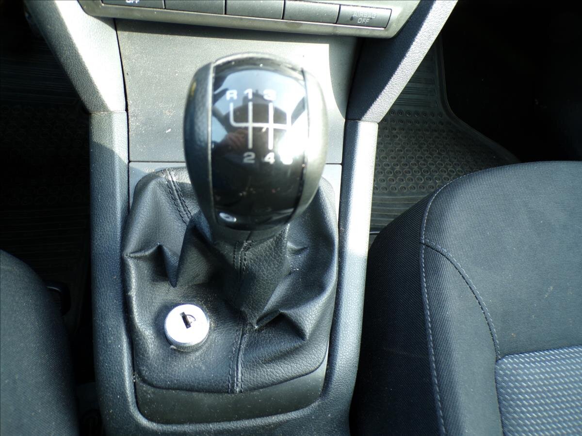 Škoda Octavia Sedan / Limuzína 1,8 l 118 kw