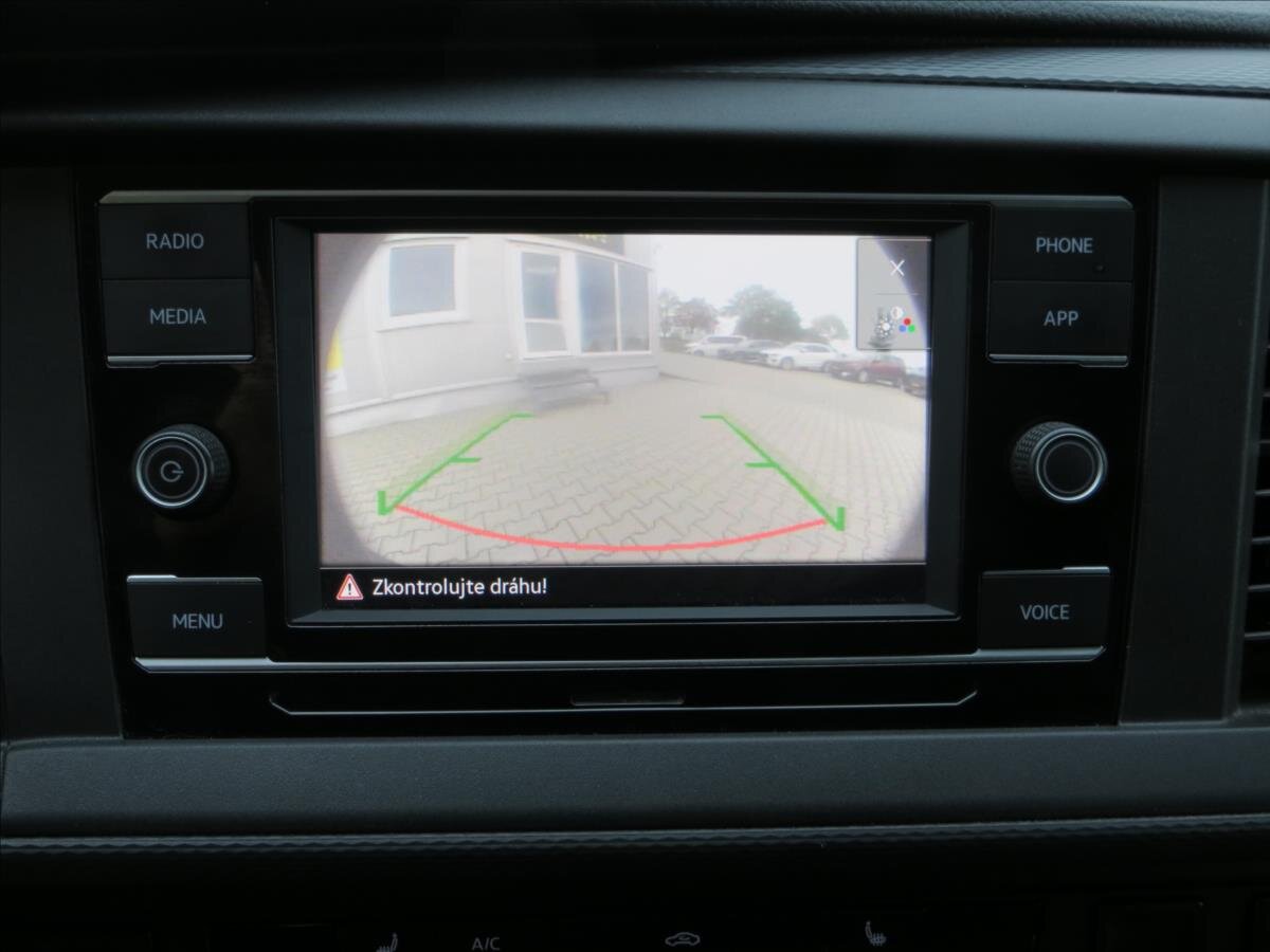 Volkswagen Transporter Skříň 2,0 l 66 kw