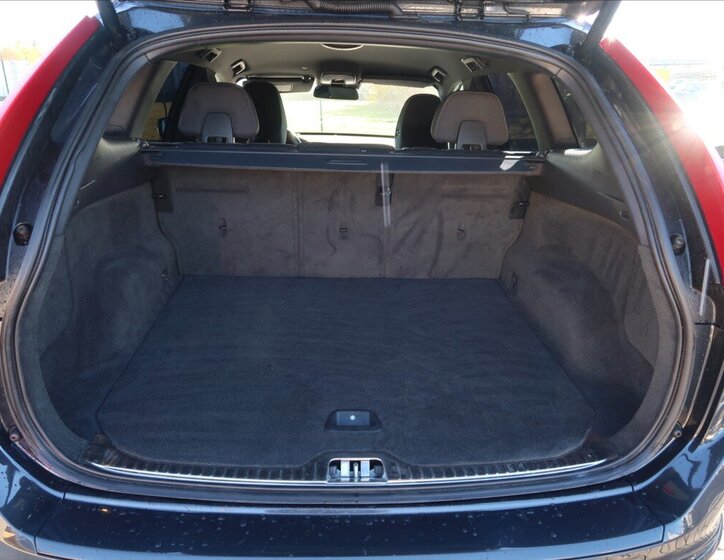 Volvo XC60 SUV 2,0 l 100 kw