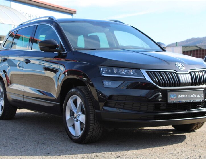Škoda Karoq SUV 1,5 l 110 kw