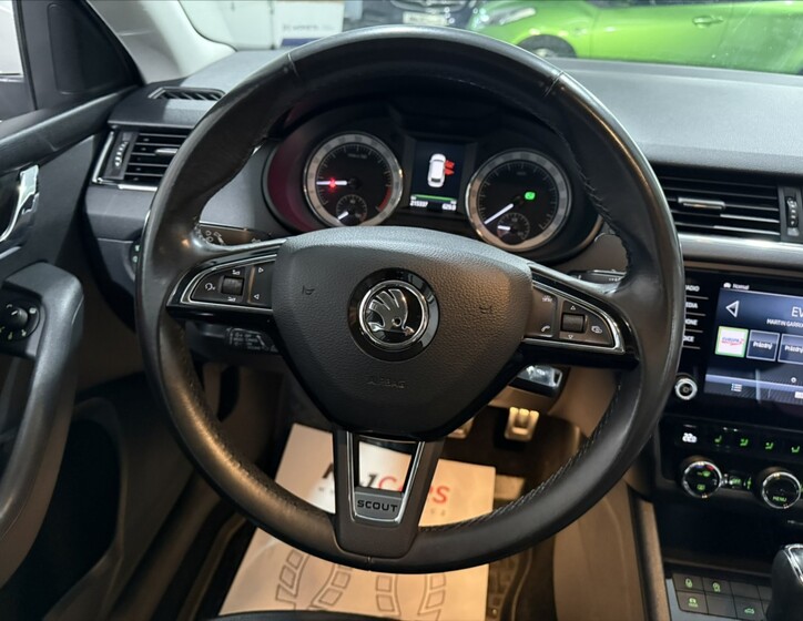 Škoda Octavia 21